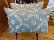 Vanessa Arbuthnott - Huge PAIR