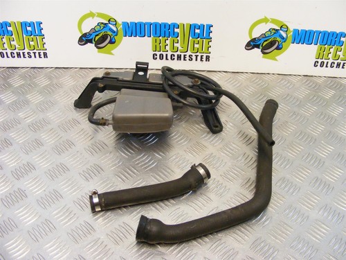 Triumph sprint 1050 header - st,
