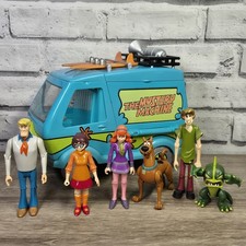Scooby Doo Mystery Machine And