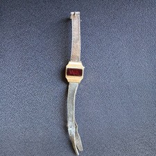 VINTAGE TIMEX 1978 SSQ 227 RED