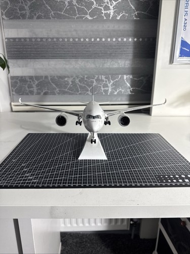 Airbus a350 144 - airbus, –