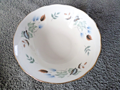 Colclough bone china - bone, linden