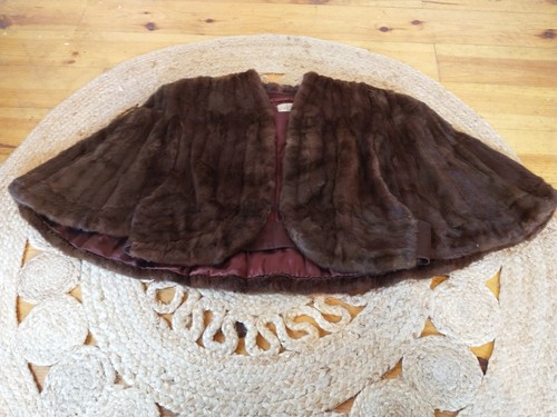 Vintage 1950 faux fur stole - vintage, faux?