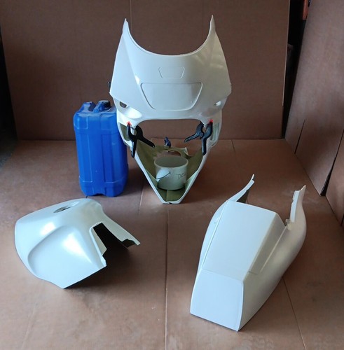 Yamaha fzr600 fzr 600 fairings - yamaha,