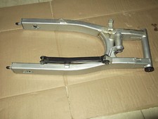 ORIGINAL SUZUKI USED SWINGARM