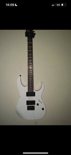 Ibanez gio - ibanez,