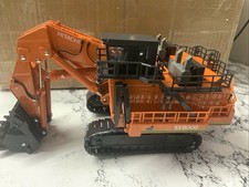 Hitachi EX8000 Face Shovel
