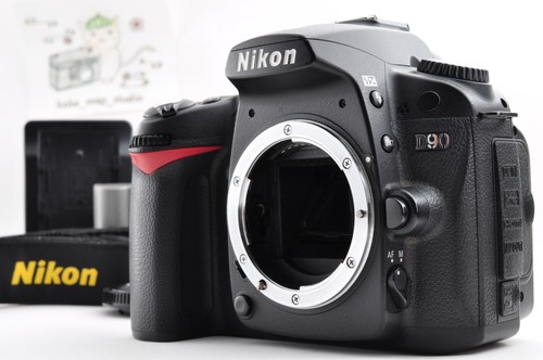 Nikon d90 3mp dslr - nikon,