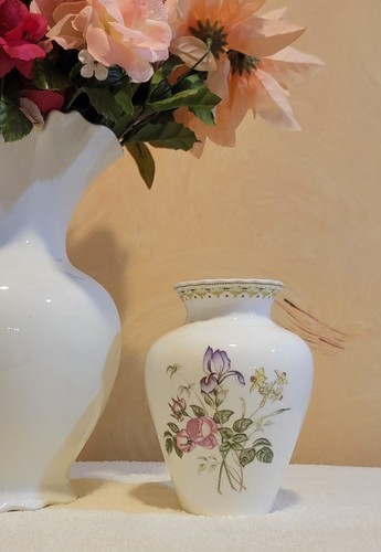 Vintage royal doulton - royal,