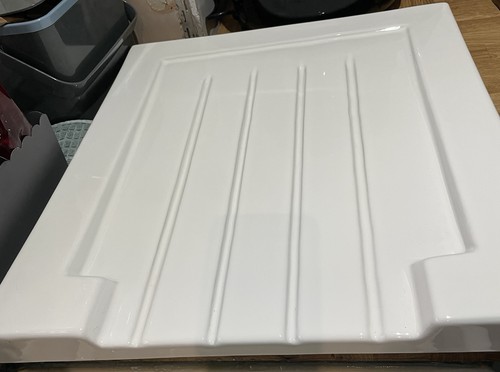 Grooved ceramic gloss white - gloss,