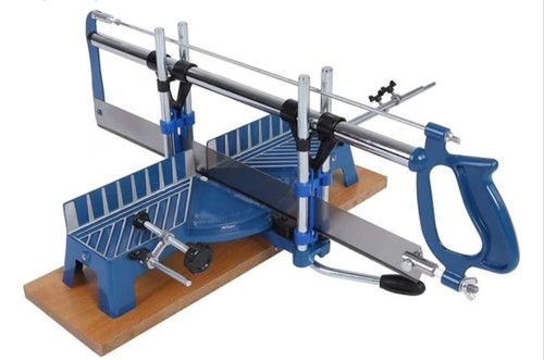 Mitre saw hand - mitre, precision