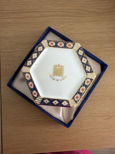 Royal crown derby - royal, house