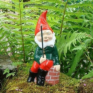 Fishing gnome humpty - fishing,