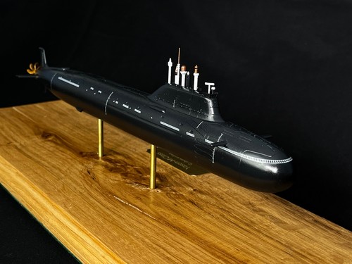 Yasen class submarine model - submarine,