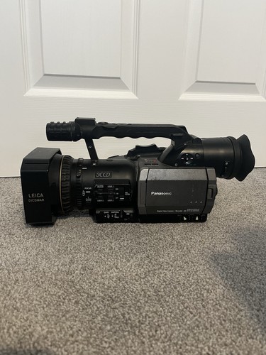 Panasonic dvx100a camcorder - ag-dvx100a,