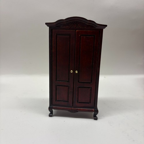 12th scale dolls house - 1:12th,
