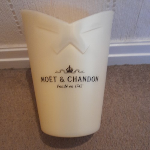 Moet chandon ice - ice, cooler