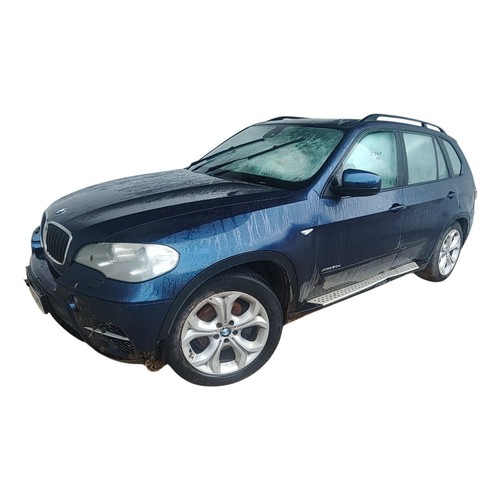 Bmw e70 third row seats - row,