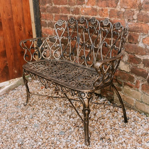 Deluxe cast aluminium floral - deluxe,