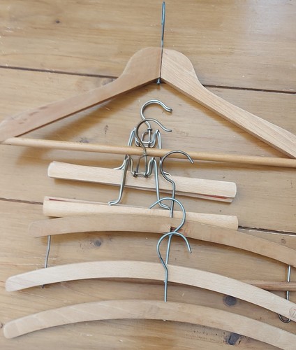 Vintage wooden coat hangers - vintage, x6