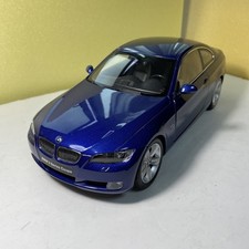 Kyosho BMW 330i Coupe (1/18)
