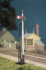 HO/OO gauge GWR Round Post (2 Single Post Signals) - Ratio 467 - free post