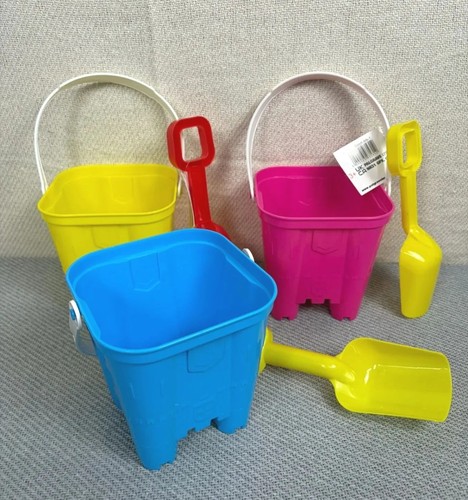 Castle bucket and - castle,