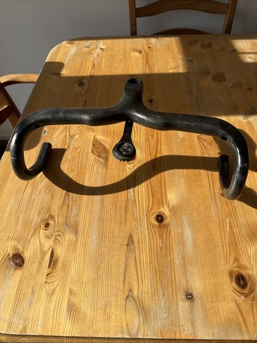 Carbon fibre aero handlebars - carbon,