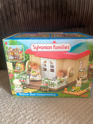 Sylvanian families willow hall - families,