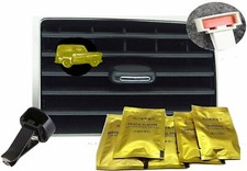 ref8 Aust A35 Van  GOLD Emblem