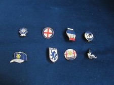 8 COLLECTABLE CHELSEA FOOTBALL