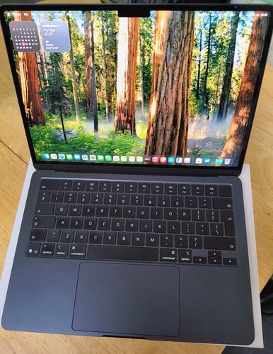 Mint apple macbook air - mint, m4