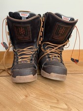 Men's Snowboarding Boots Size 10 Thirty two