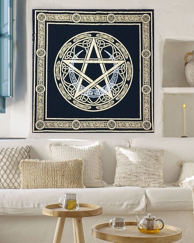 Triquetra pentacle altar - triquetra,