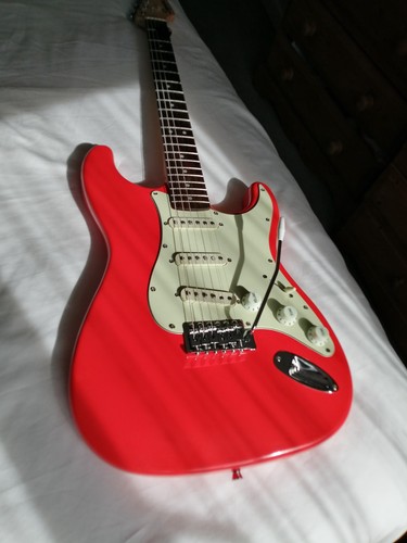 Fender stratocaster squire - fender,