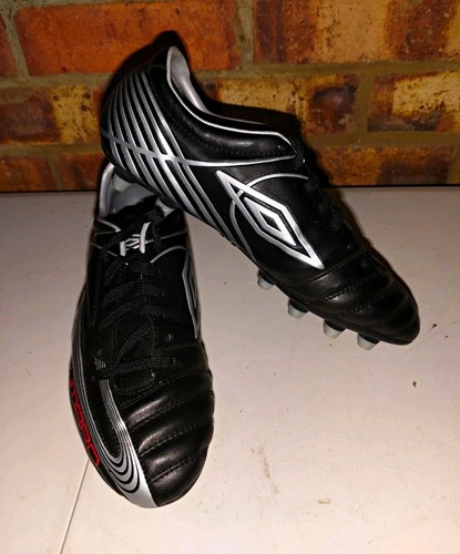 Umbro speciali football boots - umbro,