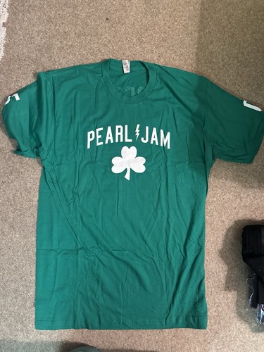 Pearl jam boston - boston, fenway
