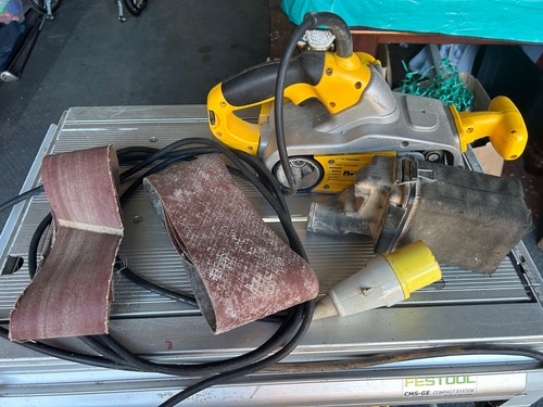 Dewalt 110v belt sander corded - 110v,