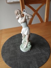 Nao by Lladro Lady Golfer "Out