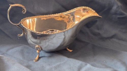 Solid silver sauce - sauce, boat
