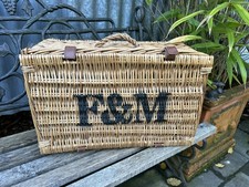 FORTNUM AND MASON F&M
