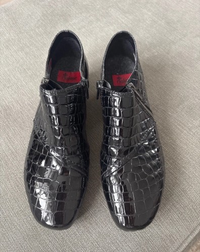 Rieker patent shoes - size, 40