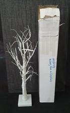 WEDDIND WISHING TREE & CRYSTAL'S, WEDDING CENTREPIECES WHITE