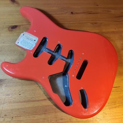 Used 2006 guitars dan - used,