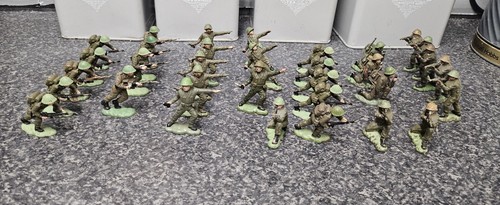 Herald plastic soldiers - plastic,