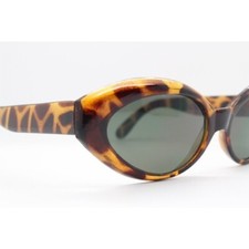 90s vintage cateye sunglasses