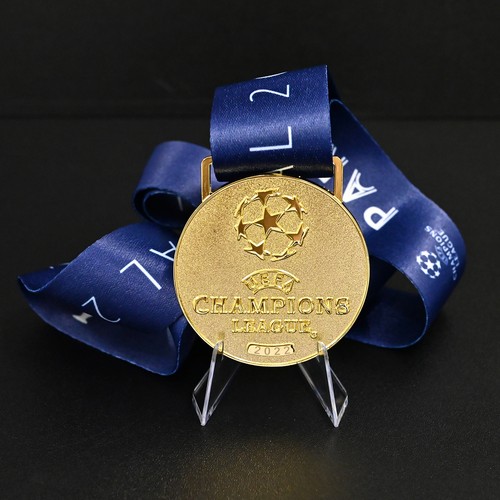 Paris 2022 winners medal - paris,