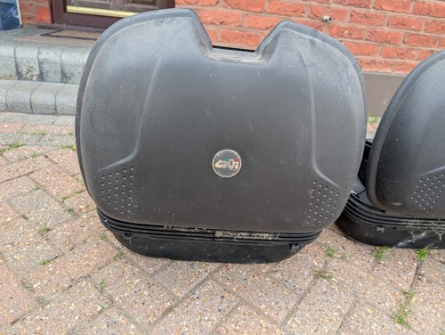 Giving 42l hardshell monokey - giving,