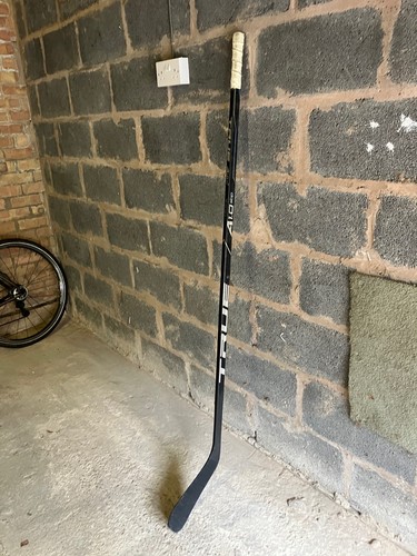 Ice hockey stick senior right