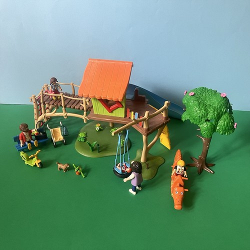Playmobil family playground - family,